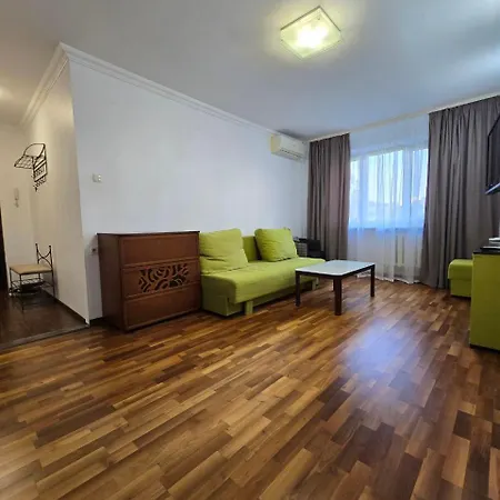 Lux 1 Bedroom Near Gulliver Mall