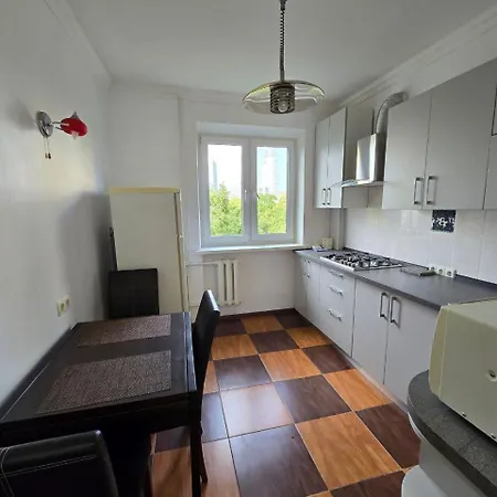 Lux 1 Bedroom Near Gulliver Mall Апартаменти *