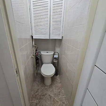 Апартаменти Lux 1 Bedroom Near Gulliver Mall *
